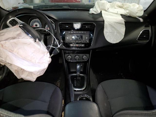 Photo 8 from auction – 2012 CHRYSLER 200 TOURIN with VIN 1C3CCBBB2CN181659