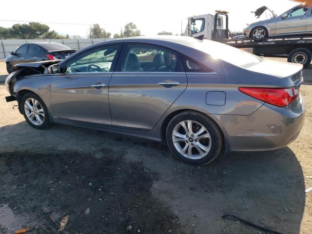 Photo 2 from auction – 2013 HYUNDAI SONATA SE with VIN 5NPEC4AC6DH683229