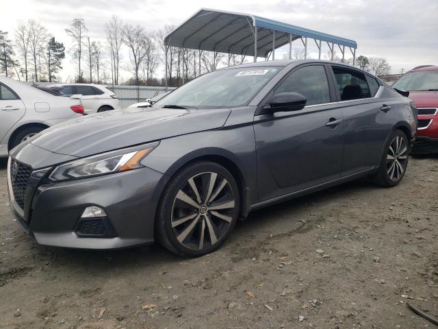 NISSAN ALTIMA SR 2019 with VIN 1N4BL4CV3KC185702 - Photo from auction