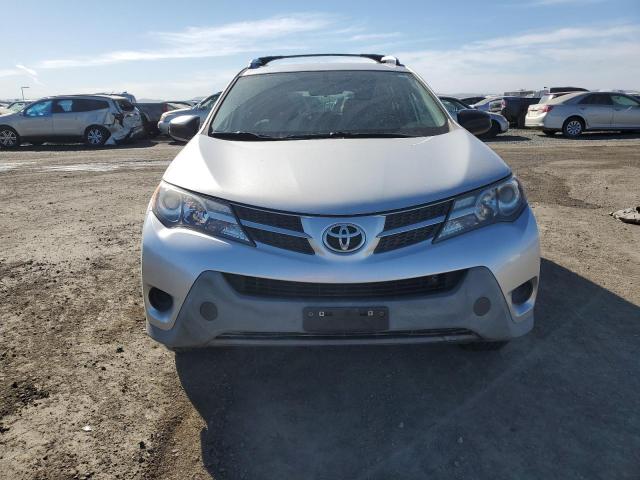 Photo 5 from auction – 2015 TOYOTA RAV4 LE with VIN JTMZFREV4FJ034458