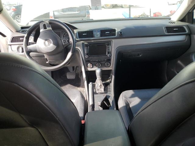 Photo 8 from auction – 2015 VOLKSWAGEN PASSAT S with VIN 1VWAT7A3XFC100401