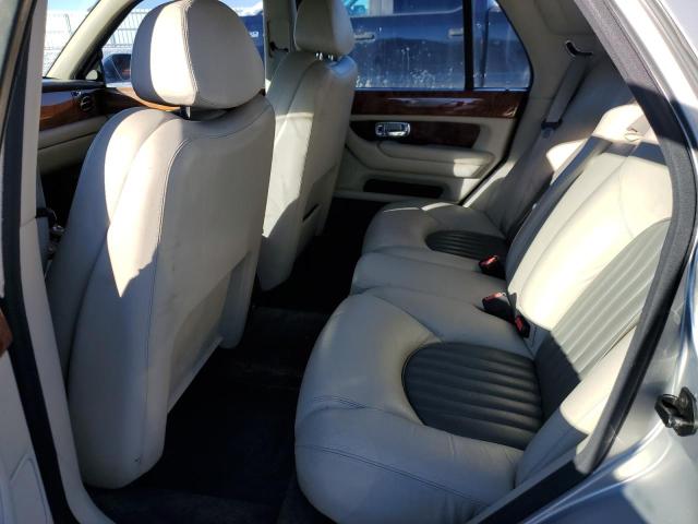 Photo 10 from auction – 2000 BENTLEY ARNAGE with VIN SCBLC31E8YCX04525