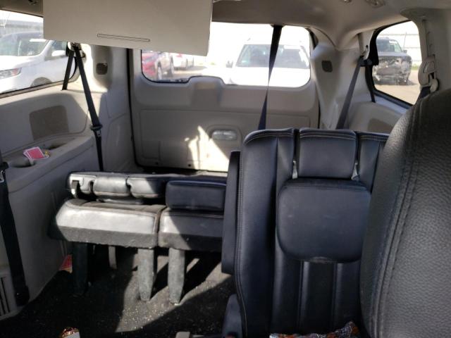 Photo 10 from auction – 2015 CHRYSLER TOWN & COU with VIN 2C4RC1BG2FR696275