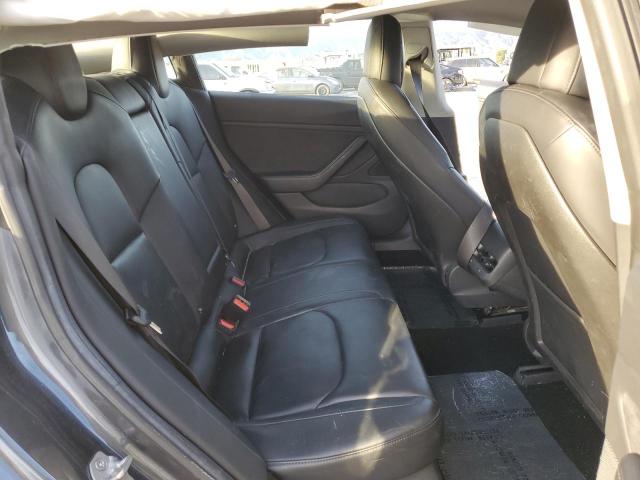 Photo 10 from auction – 2018 TESLA MODEL 3 with VIN 5YJ3E1EA7JF010808