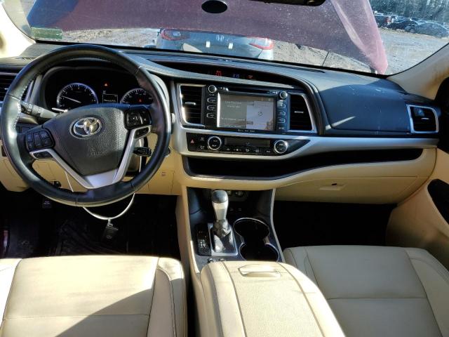 Photo 8 from auction – 2017 TOYOTA HIGHLANDER with VIN 5TDJZRFH7HS478761