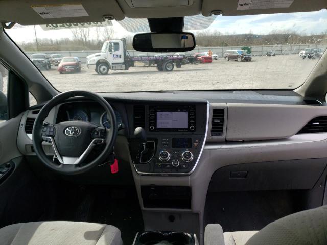 Photo 8 from auction – 2018 TOYOTA SIENNA LE with VIN 5TDKZ3DC2JS904340