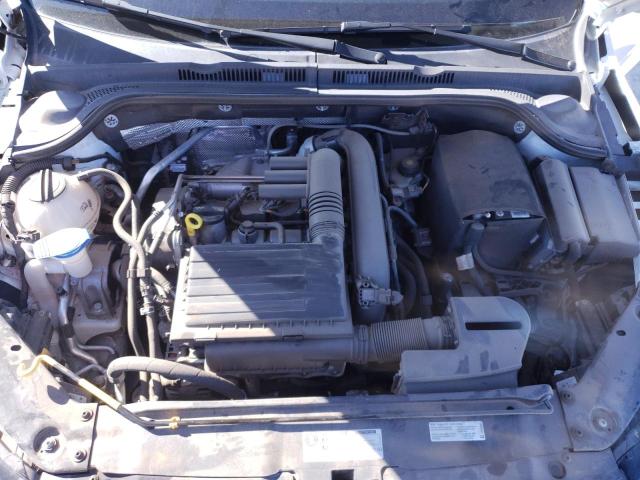 Photo 11 from auction – 2017 VOLKSWAGEN JETTA S with VIN 3VW2B7AJ7HM364618