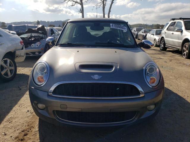Photo 5 from auction – 2007 MINI COOPER S with VIN WMWMF73517TL92346