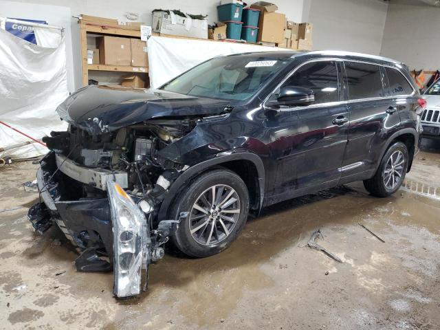 TOYOTA HIGHLANDER 2018 with VIN 5TDJZRFH3JS526245 - Photo from auction