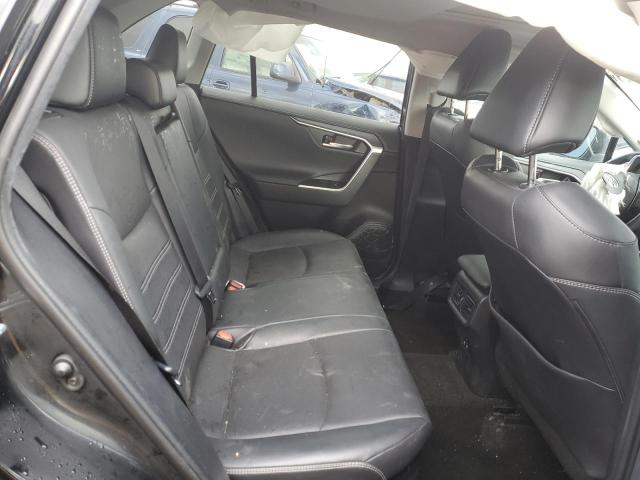 Photo 11 from auction – 2020 TOYOTA RAV4 LIMIT with VIN 2T3DWRFV5LW069113