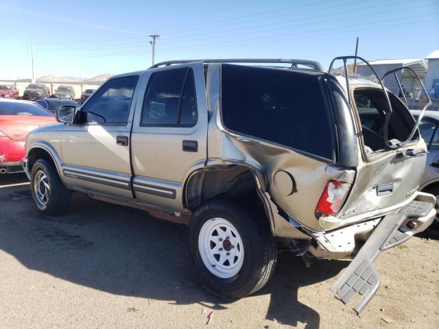 Photo 2 from auction – 2000 CHEVROLET BLAZER with VIN 1GNDT13W9Y2388593