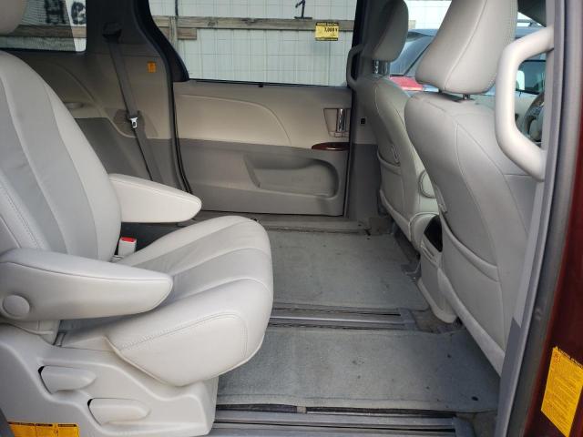 Photo 10 from auction – 2012 TOYOTA SIENNA XLE with VIN 5TDYK3DC9CS186383