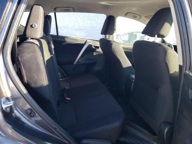 Photo 10 from auction – 2018 TOYOTA RAV4 LE with VIN JTMBFREV3JJ221653