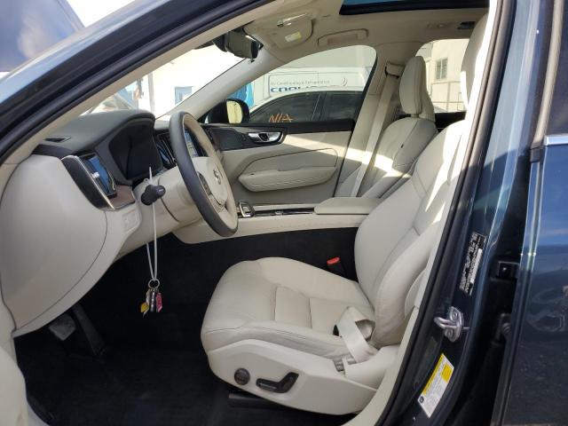 Photo 7 from auction – 2022 VOLVO XC60 B5 MO with VIN YV4L12DK2N1911186