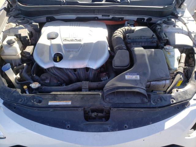 Photo 11 from auction – 2012 HYUNDAI SONATA HYB with VIN KMHEC4A42CA046560