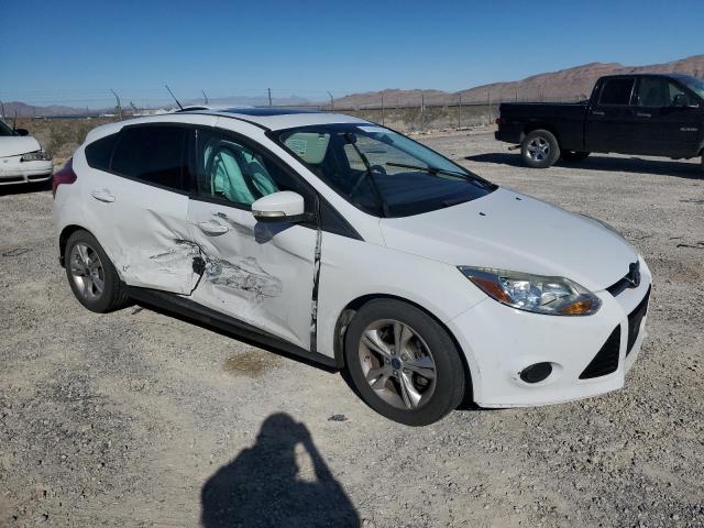 Zdjęcie 4 z aukcji – 2014 FORD FOCUS SE z VIN 1FADP3K27EL322000