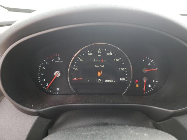 Photo 9 from auction – 2016 KIA SORENTO SX with VIN 5XYPKDA59GG141888