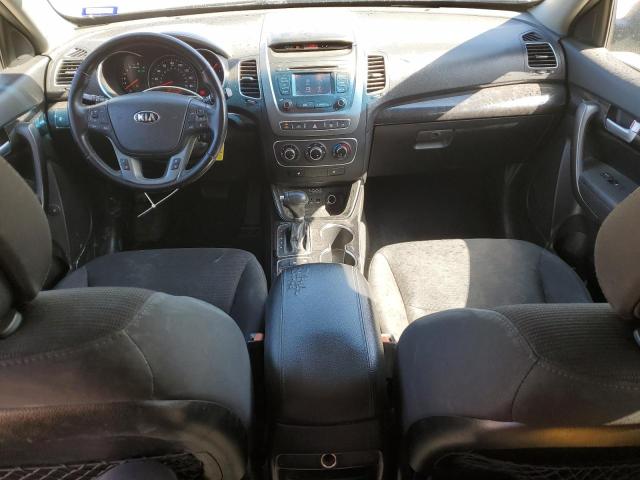 Photo 8 from auction – 2015 KIA SORENTO LX with VIN 5XYKT4A61FG650212