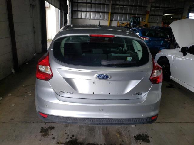 Photo 6 from auction – 2014 FORD FOCUS SE with VIN 1FADP3K29EL391481