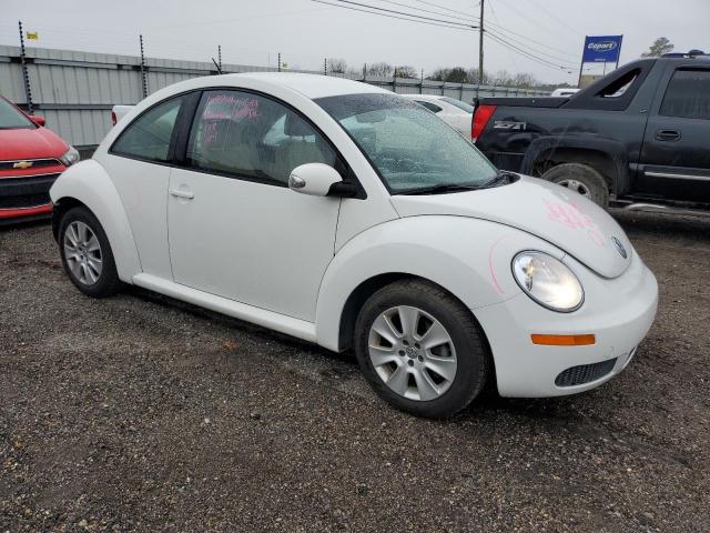 Photo 4 from auction – 2010 VOLKSWAGEN NEW BEETLE with VIN 3VWPW3AG2AM029263