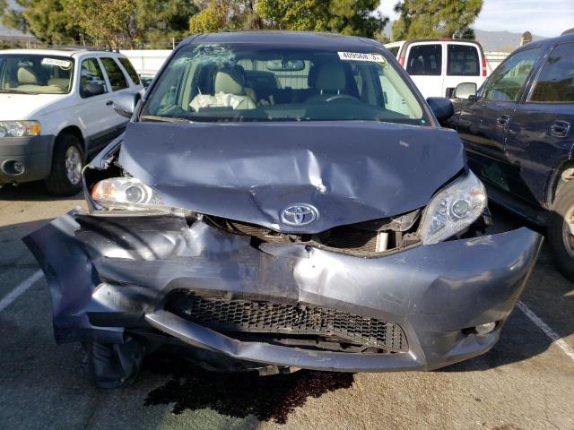 Photo 5 from auction – 2017 TOYOTA SIENNA XLE with VIN 5TDYZ3DC7HS844947