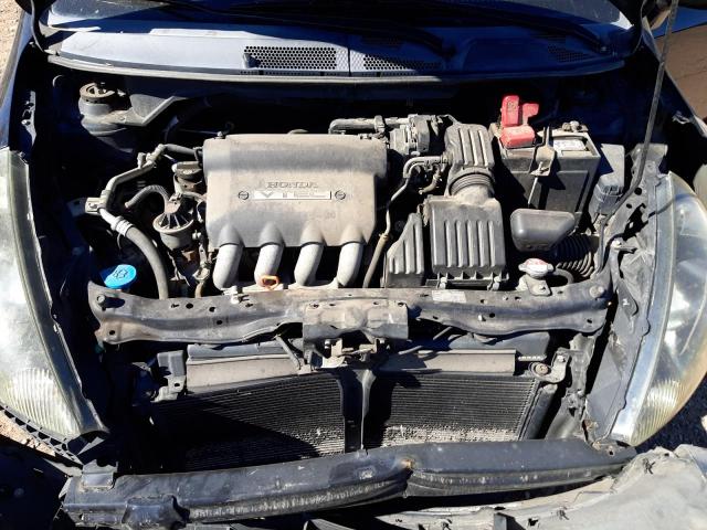 Photo 11 from auction – 2007 HONDA FIT S with VIN JHMGD38657S044120