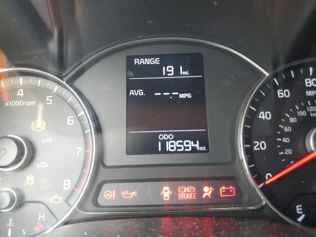 Photo 9 from auction – 2016 KIA FORTE LX with VIN KNAFK4A66G5619839