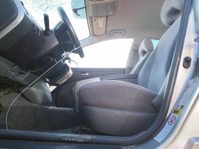 Photo 7 from auction – 2004 TOYOTA PRIUS with VIN JTDKB20U240014280