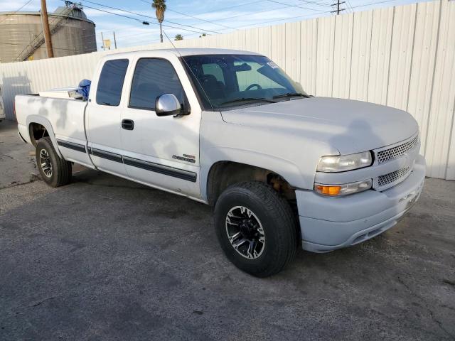 Photo 4 from auction – 2001 CHEVROLET SILVERADO with VIN 1GCHC29151E203715