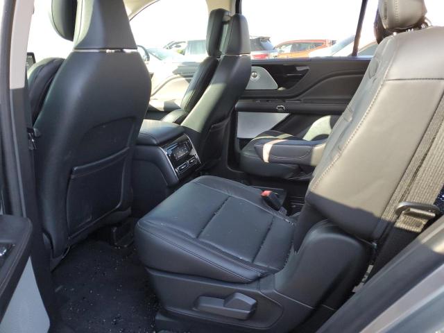 Photo 11 from auction – 2023 LINCOLN AVIATOR RE with VIN 5LM5J7WC8PGL09402