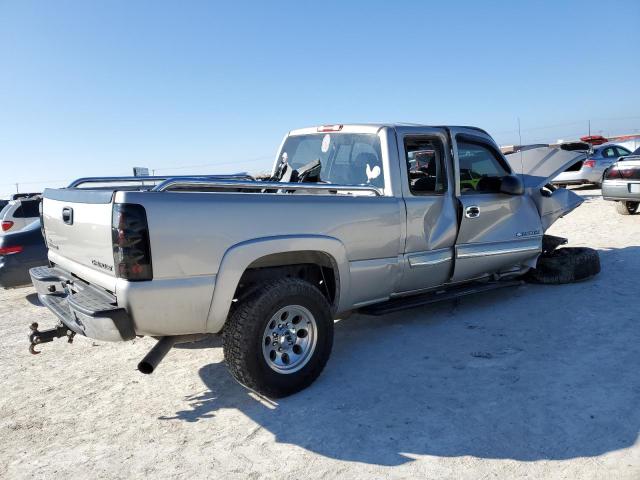 Foto 3 de la subasta – 2004 CHEVROLET SILVERADO con VIN 1GCHC29U14E234166