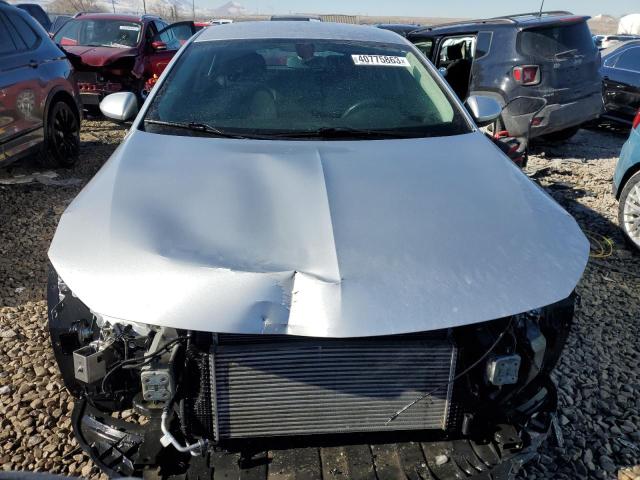 Photo 5 from auction – 2018 BUICK REGAL PREF with VIN W04GL6SX3J1115460