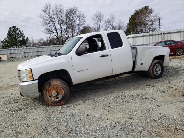 CHEVROLET SILVERADO 2010 with VIN 1GC5CVBG4AZ240766 - Photo from auction