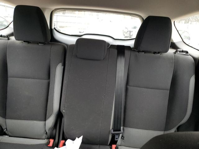 Photo 10 from auction – 2016 FORD ESCAPE S with VIN 1FMCU0F71GUA42150