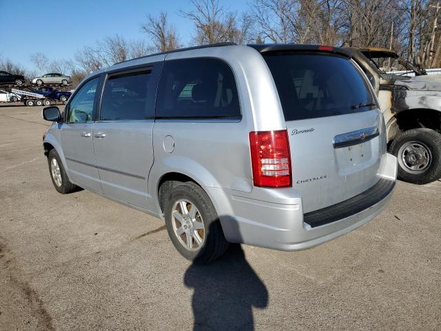 Photo 2 from auction – 2010 CHRYSLER TOWN & COU with VIN 2A4RR5D18AR463308