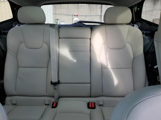 Photo 10 from auction – 2022 VOLVO XC60 B5 MO with VIN YV4L12DK2N1911186