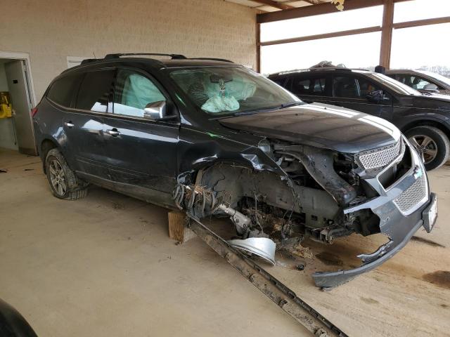 Photo 4 from auction – 2010 CHEVROLET TRAVERSE L with VIN 1GNLVFED2AJ235970