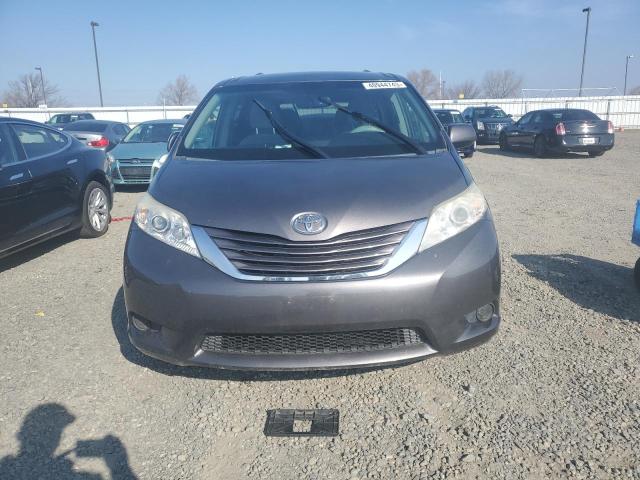 Photo 5 from auction – 2015 TOYOTA SIENNA LE with VIN 5TDKK3DC8FS550965