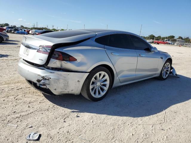 Photo 3 from auction – 2018 TESLA MODEL S with VIN 5YJSA1E27JF270108