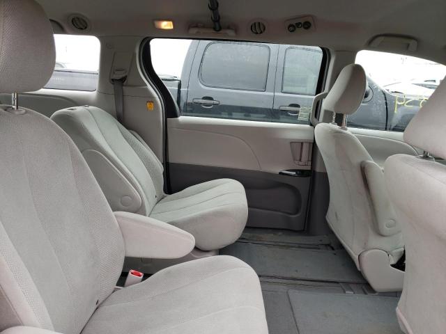 Photo 11 from auction – 2011 TOYOTA SIENNA BAS with VIN 5TDKA3DC5BS003309