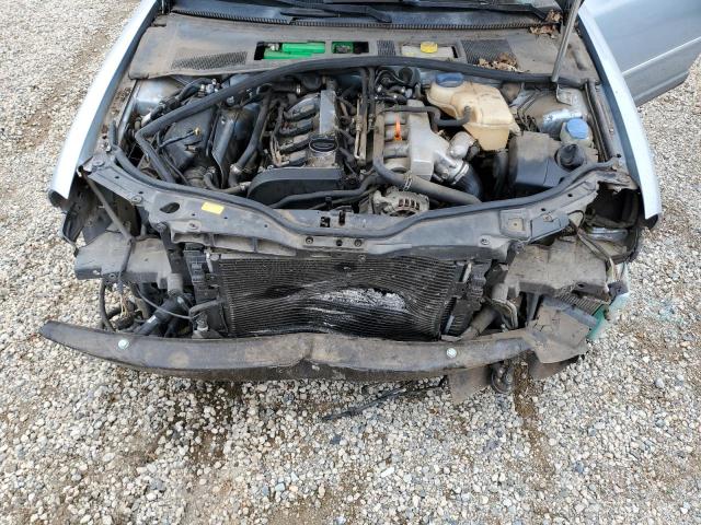 Photo 11 from auction – 2003 VOLKSWAGEN PASSAT GL with VIN WVWMD63B43E367366