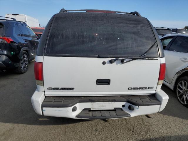 Photo 6 from auction – 2000 CHEVROLET BLAZER with VIN 1GNDT13W5Y2344803