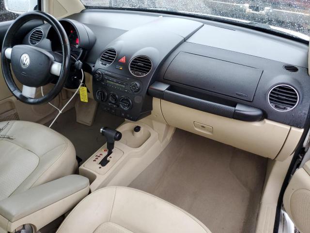 Photo 8 from auction – 2010 VOLKSWAGEN NEW BEETLE with VIN 3VWPW3AG2AM029263