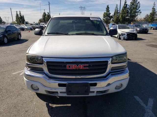 Photo 5 from auction – 2005 GMC NEW SIERRA with VIN 2GTEC13T651399226