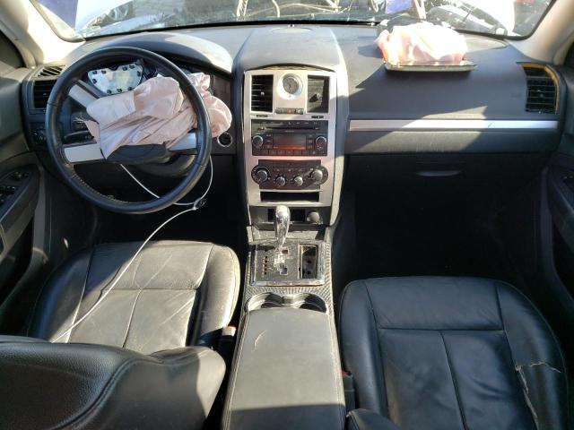 Photo 8 from auction – 2010 CHRYSLER 300 TOURIN with VIN 2C3CA5CV3AH140012