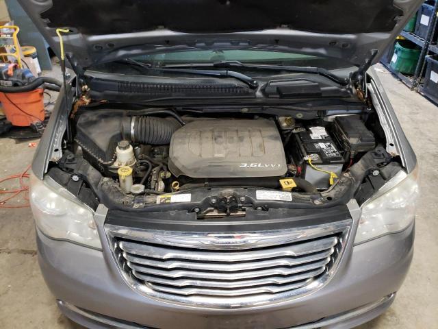 Photo 12 from auction – 2013 CHRYSLER TOWN & COU with VIN 2C4RC1BG9DR669667