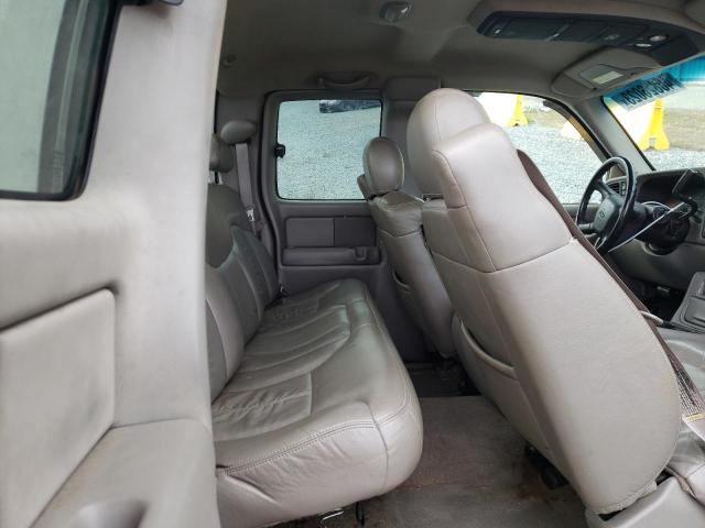 Photo 10 from auction – 2000 CHEVROLET SILVERADO with VIN 1GCGK29U2YE304844