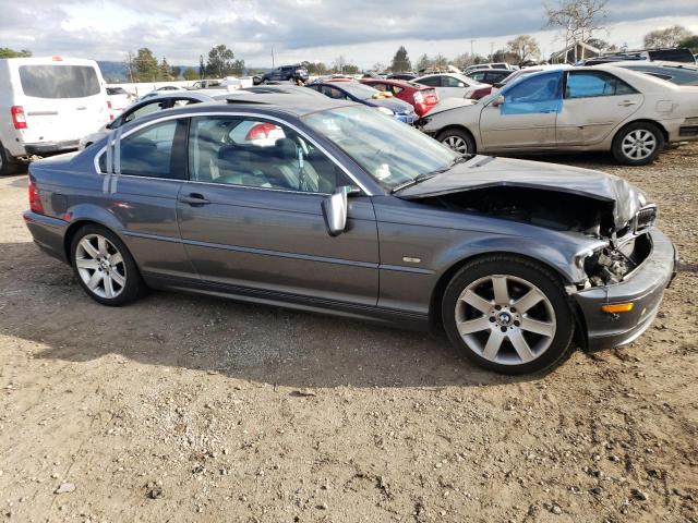 Photo 4 from auction – 2002 BMW 325 CI with VIN WBABN33492JW52507