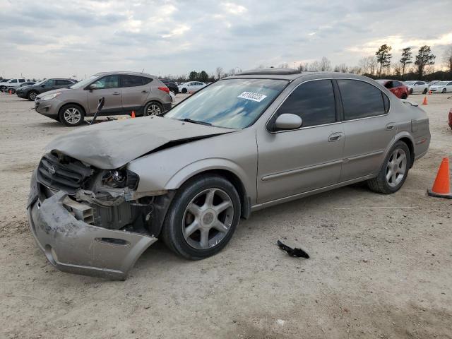 NISSAN MAXIMA GLE 2000 with VIN JN1CA31D7YT529374 - Photo from auction