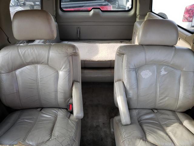Photo 10 from auction – 2002 CHEVROLET SUBURBAN C with VIN 3GNEC16Z82G324201